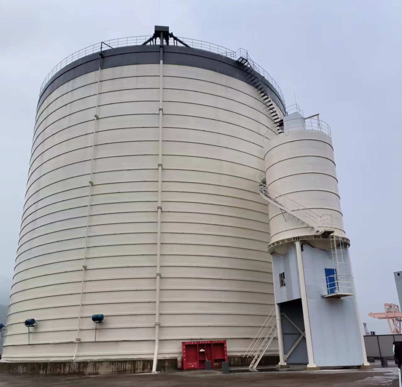 永城10万吨水泥钢板库